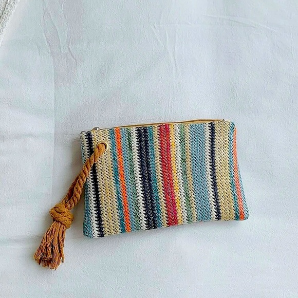 Handbags - Color Block Tassel Decor Straw Bag NWT